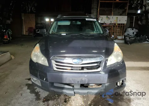 2011 Subaru Outback 2.5I Premium z USA, uszkodzony, nr VIN 4S4BRBGC9B3361590